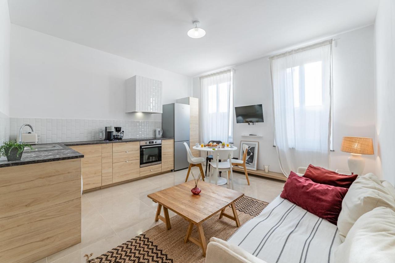 Le Borely: Appartement Climatise Avec 2 Chambres, A 800M De La Plage Marseille Eksteriør billede
