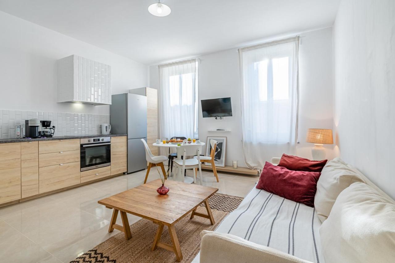 Le Borely: Appartement Climatise Avec 2 Chambres, A 800M De La Plage Marseille Eksteriør billede