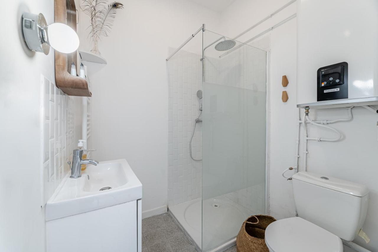 Le Borely: Appartement Climatise Avec 2 Chambres, A 800M De La Plage Marseille Eksteriør billede